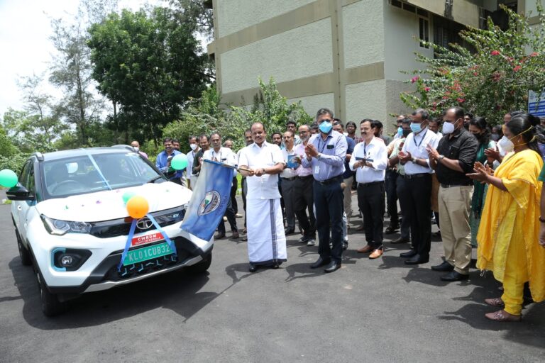 9949ED0D-8579-4B79-9475-0FC6D0515A81