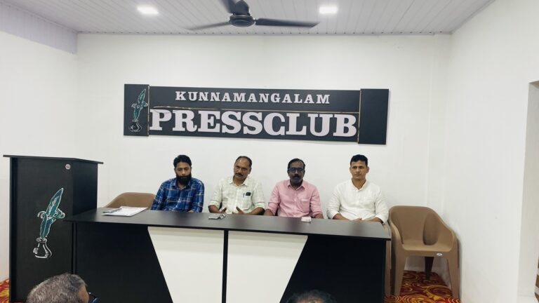 സാൻ്റോസ് ആർട്സ് ആൻഡ് സ്പോർട്സ് ക്ലബ് കുന്ദമംഗലം സംഘടിപ്പിക്കുന്ന നാലാമത് അഖിലേന്ത്യാ സെവൻസ് ഫുട്ബോൾ ടൂർണമെന്റ് ജനുവരി 9 മുതൽ കുന്ദമംഗലം ഹയർ സെക്കണ്ടറി സ്കൂളിൽ